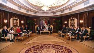 وزير الداخلية يبحث مع نظيره...