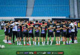 منتخب مصر يختتم تدريباته استعدادا...