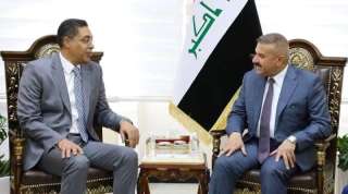 وزير الداخلية العراقي يزور الكويت...