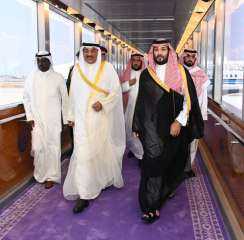 ولي عهد الكويت يصل إلى...