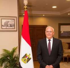 محافظ بورسعيد يهنئ أبناء المحافظة...