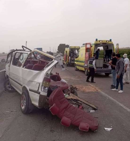 مصرع 4 أشخاص وإصابة 10 آخرين فى حوادث سير متفرقة بطرق البحيرة