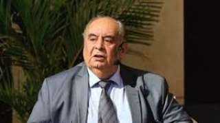 ”تفرغا للكتابة”.. يوسف زيدان يعلن...