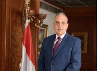 وزير الرى يتوجه الى جنوب...