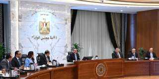 رئيس الوزراء يلتقي أعضاء غرفة...