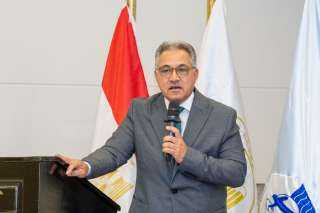 وزيرة البيئة تستمع لشواغل وآراء...