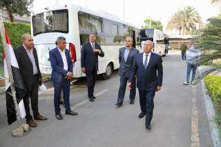 وزير النقل يعقد اجتماعاً موسعا...