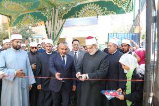 البحوث الإسلامية يفتتح منفذًا دائمًا...