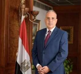 وزير الرى يتوجه بالشكر للرئيس...