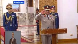 السيرة الذاتية لوزير الدفاع الجديد...
