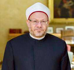 مفتي الجمهورية يهنِّئ الرئيس السيسي...