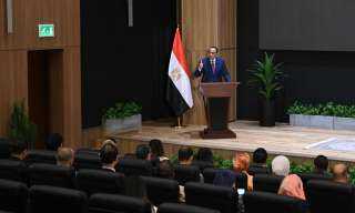 رئيس الوزراء: حل مشكلة الكهرباء.....