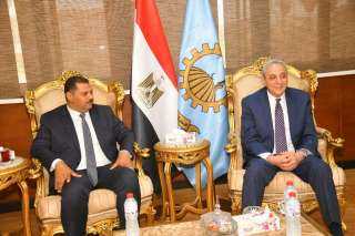 محافظ الغربية يصل ديوان عام...