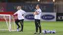 ميكالي للاعبي المنتخب الأولمبي: أثق...