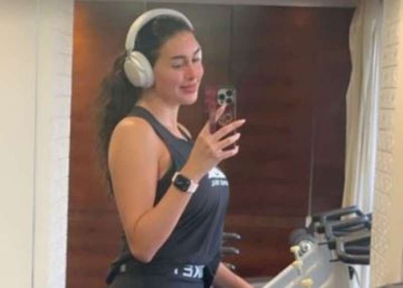 شاهد.. ياسمين صبري تستعرض رشاقتها عبر إنستجرام بملابس الجيم