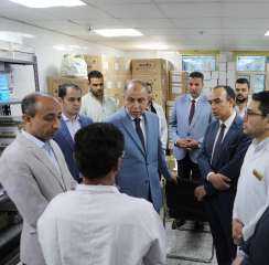 محافظ المنيا يجرى جولة تفقدية...