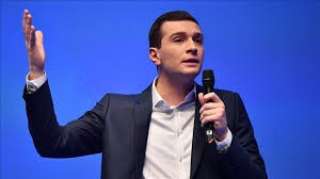 لوموند: انتكاسة اليمين المتطرف سببها...