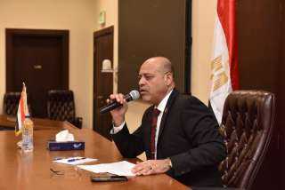 10 توجيهات من وزير العمل...