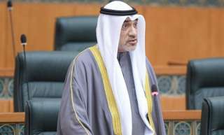 للوافدين بالكويت.. السماح لغير الجامعيين...