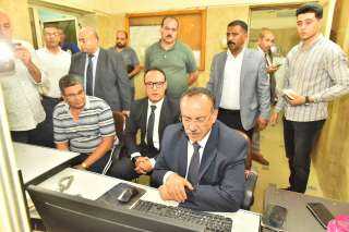 محافظ أسيوط يفاجئ مركز الإسعاف...
