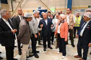 وزير الصناعة والنقل  وبحضور...