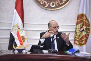 وزارة العمل :إنفوجراف يرصد جهود...