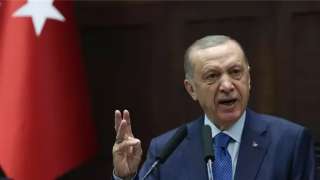 أردوغان يطالب الرئيس الفلسطيني بالاعتذار...
