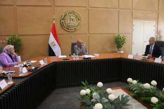 وزير الكهرباء يحدد أولويات العمل...