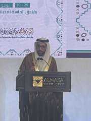 رئيس جامعة محمد بن زايد...