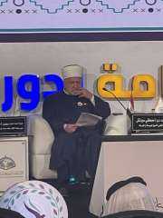 مفتي البوسنة السابق: الأمانة العامة...