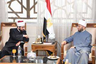 وزير الأوقاف يستقبل سماحة مفتي...