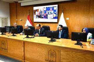 رئيس جامعة حلوان يؤكد على...