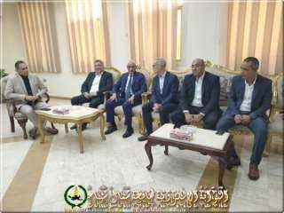 محافظ شمال سيناء يستقبل وفد...