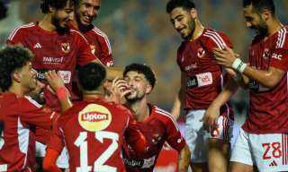الأهلي يواصل انتصاراته بفوز صعب...
