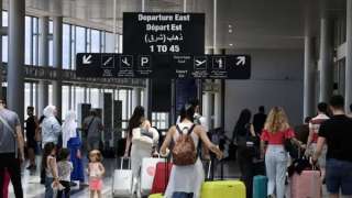 الحكومة البريطانية تدعو رعاياها إلى...