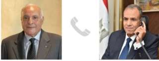 وزير الخارجية والهجرة يجري اتصالاً...