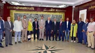 وزارة العمل : زيارة لوفد...
