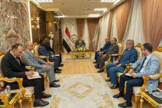 وزير الإنتاج الحربى  يلتقى...