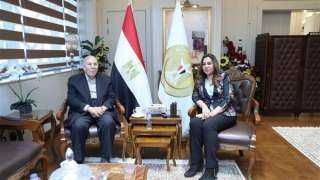 وزيرة التنمية المحلية: عادل لبيب...