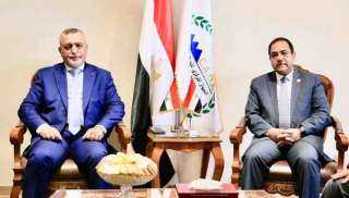 رئيس التنظيم والإدارة يستقبل نظيره...