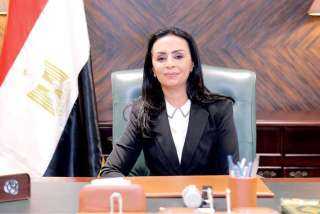 وزيرة التضامن الاجتماعي توجه فريق...