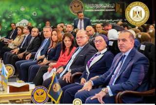 وزيرة البيئة  تشارك فى...