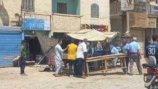حملات مكثفة لرفع الإشغالات والإعلانات...