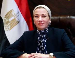 وزيرة البيئة تعقد اجتماعا موسعا...