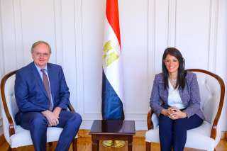 وزيرة التخطيط والتعاون الدولي تبحث...