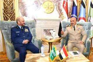 الفريق أحمد خليفة يلتقى رئيس...
