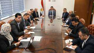 وزير الشباب والرياضة يلتقي رئيس...