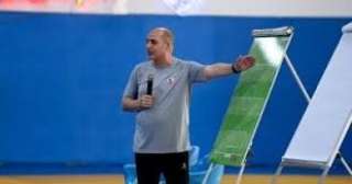 الزمالك يجهز فريق 2005 لمباريات...