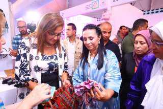 مايا مرسى وهالة السعيد تزوران...