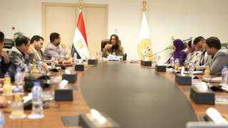 وزيرة التنمية المحلية تلتقي بالصحفيين...